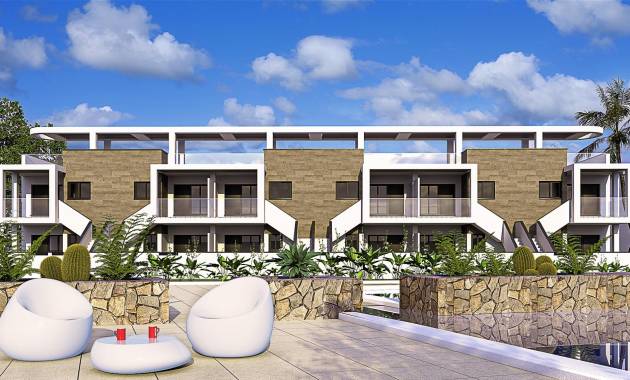 Adosado / Bungalow · Nueva construcción  · Pilar de La Horadada · Mil Palmeras