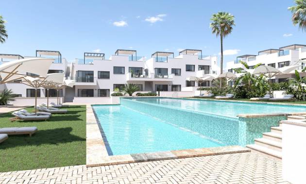 Adosado / Bungalow · Nueva construcción  · Torrevieja · Los Balcones