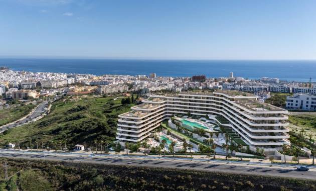 Apartamentos · Nueva construcción  · Estepona · Las Mesas