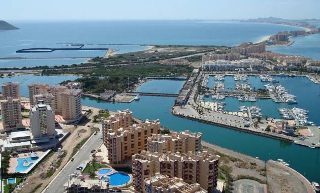 Apartamentos · Nueva construcción  · La Manga del Mar Menor · La Manga