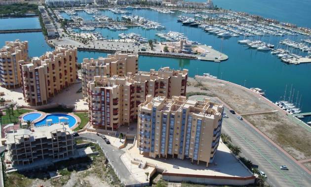 Apartamentos · Nueva construcción  · La Manga del Mar Menor · La Manga