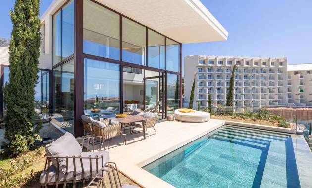 Bungalow  / Townhouse ·  · Fuengirola · Higueron