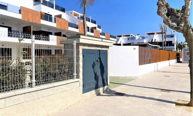 Bungalow  / Townhouse · New Build · Pilar de La Horadada · Pilar De La Horadada