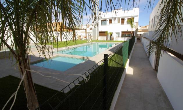 Bungalow  / Townhouse · Nouvelle construction · Pilar de La Horadada · parque Andromeda