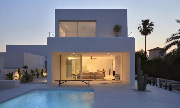 Villas · New Build · Estepona · Valle Romano