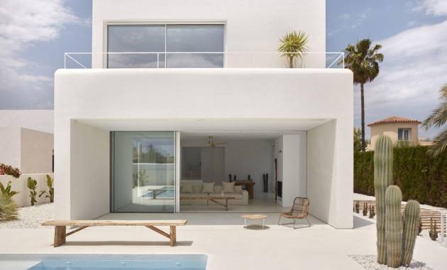 Villas · New Build · Estepona · Valle Romano