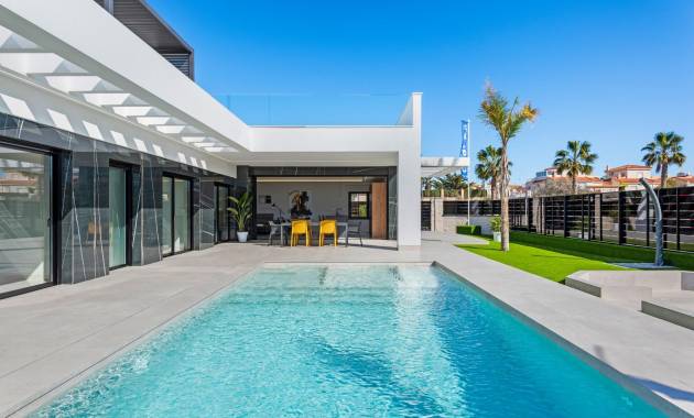 Villas · Nueva construcción  · Algorfa · La Finca Golf