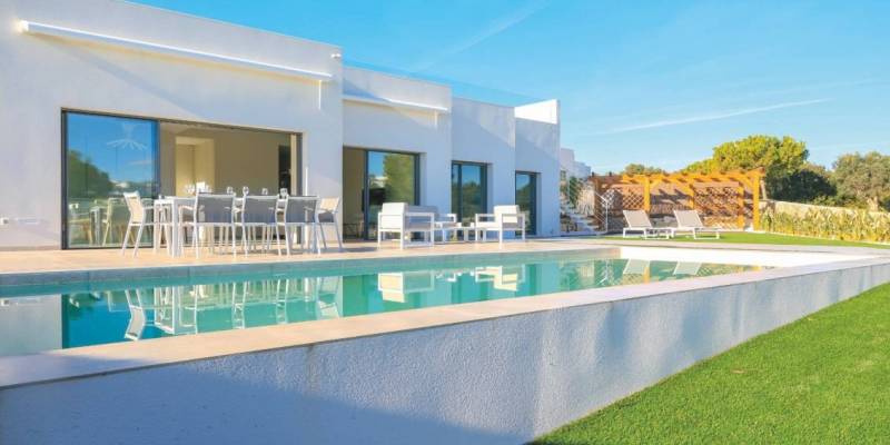Pourquoi acheter cette villa à vendre à Las Colinas Golf est la meilleure décision de votre vie?