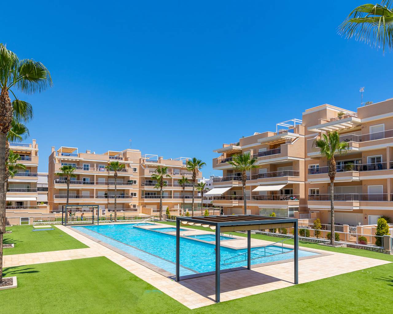 Resale - Apartments - Orihuela Costa - Villamartín-Las Filipinas