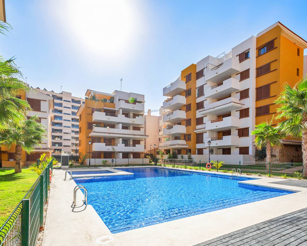 Resale - Apartments - Punta Prima - La Recoleta