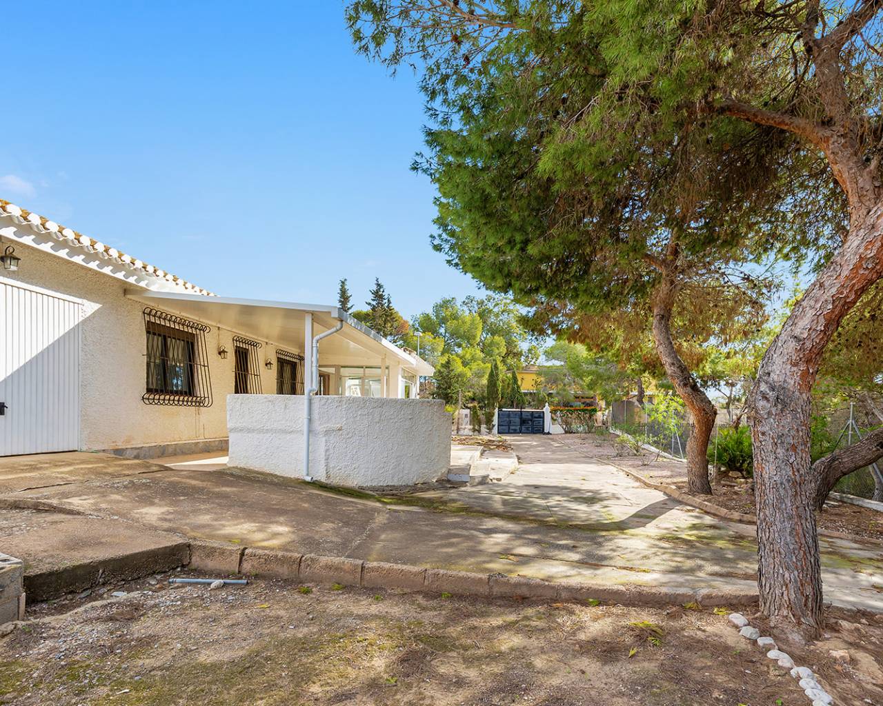 Resale - Villas - Los Balcones - Los Altos del Edén