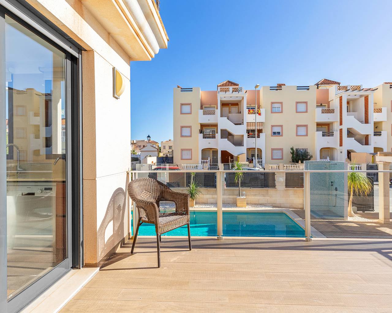 Resale - Villas - Orihuela Costa