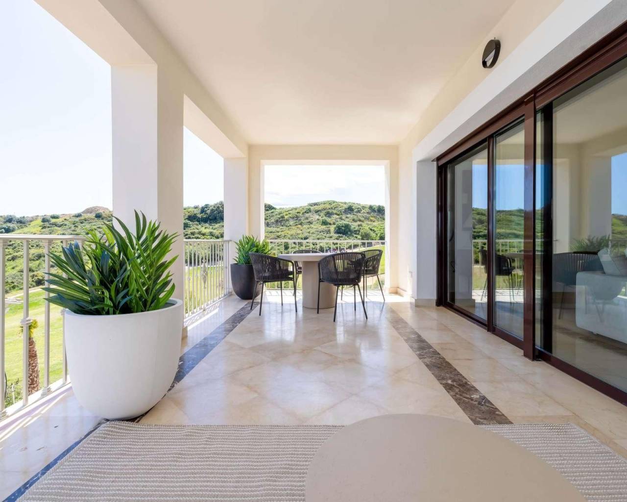 Nueva construcción  - Villas - Estepona - Azata Golf