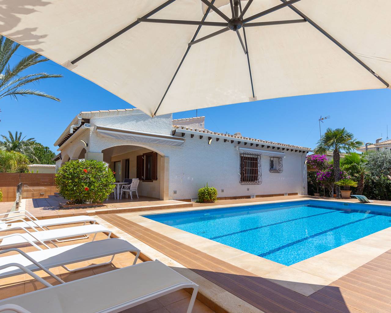 Resale - Villas - Orihuela Costa - Punta Prima