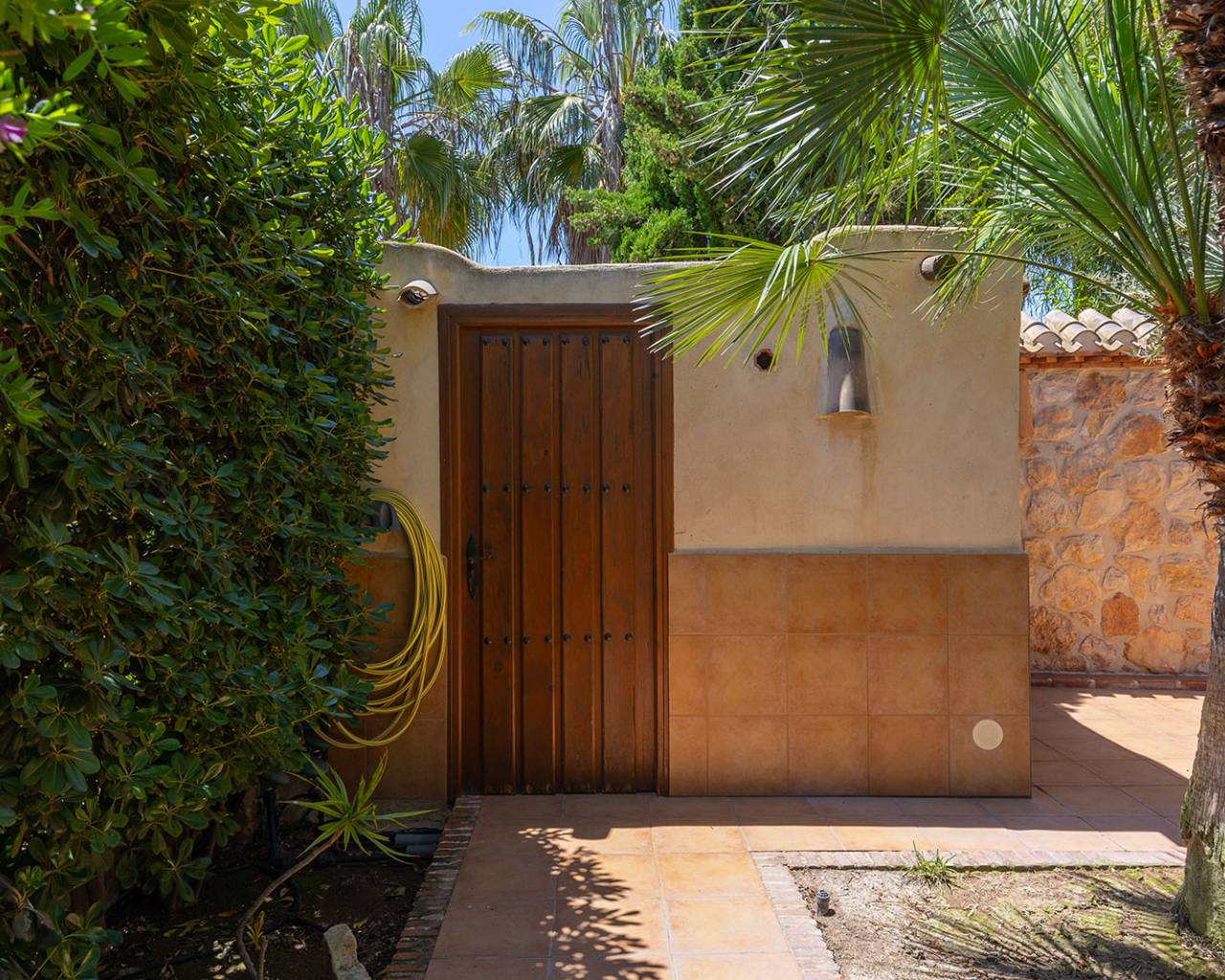 Resale - Villas - Orihuela Costa - Punta Prima