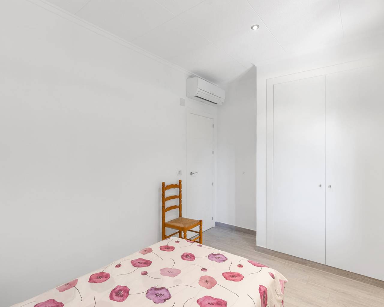 Resale - Villas - Orihuela Costa - Punta Prima