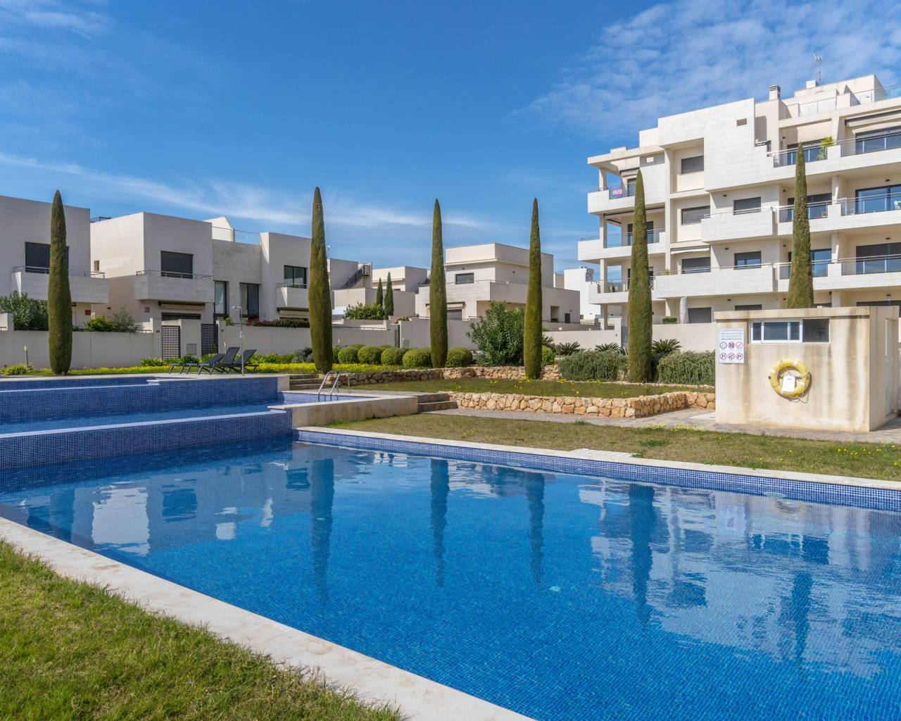 Resale - Apartments - Orihuela - Orihuela Costa