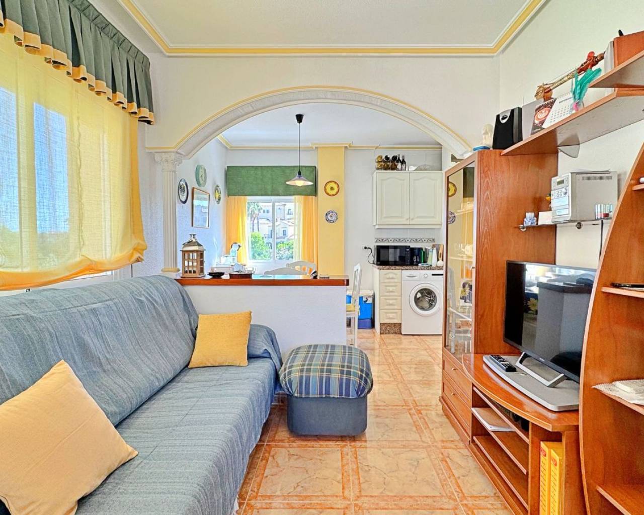 Resale - Apartments - Orihuela Costa - La Zenia