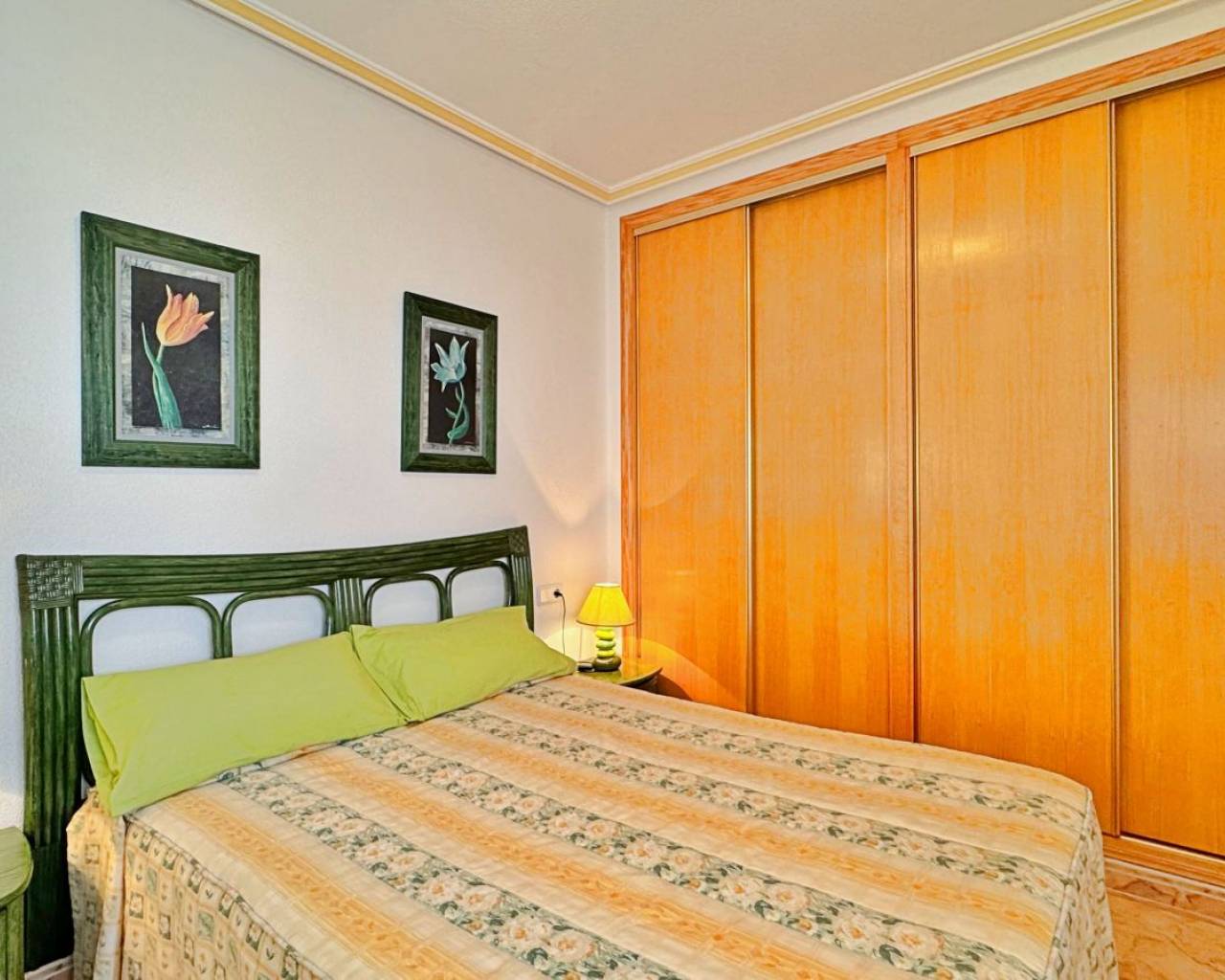 Resale - Apartments - Orihuela Costa - La Zenia