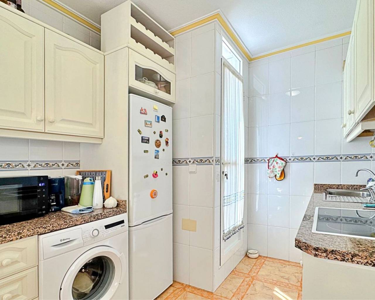 Resale - Apartments - Orihuela Costa - La Zenia