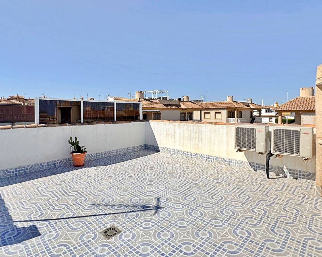 Resale - Apartments - Orihuela Costa - La Zenia