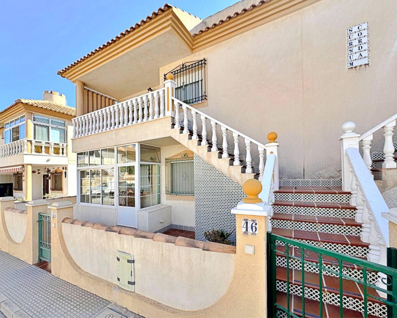 Resale - Apartments - Orihuela Costa - La Zenia