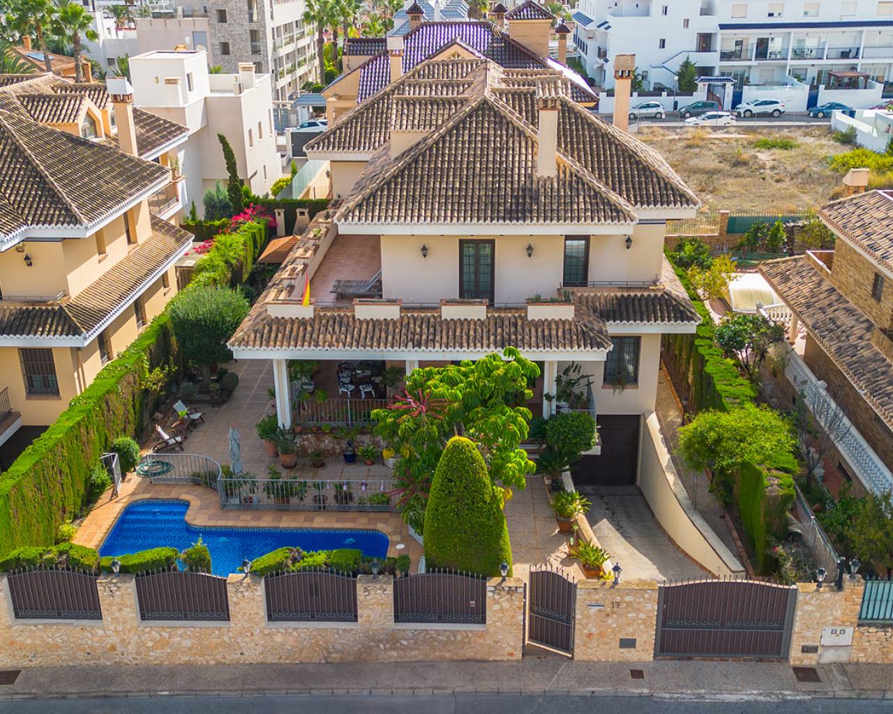 Resale - Villas - Torrevieja - La Veleta