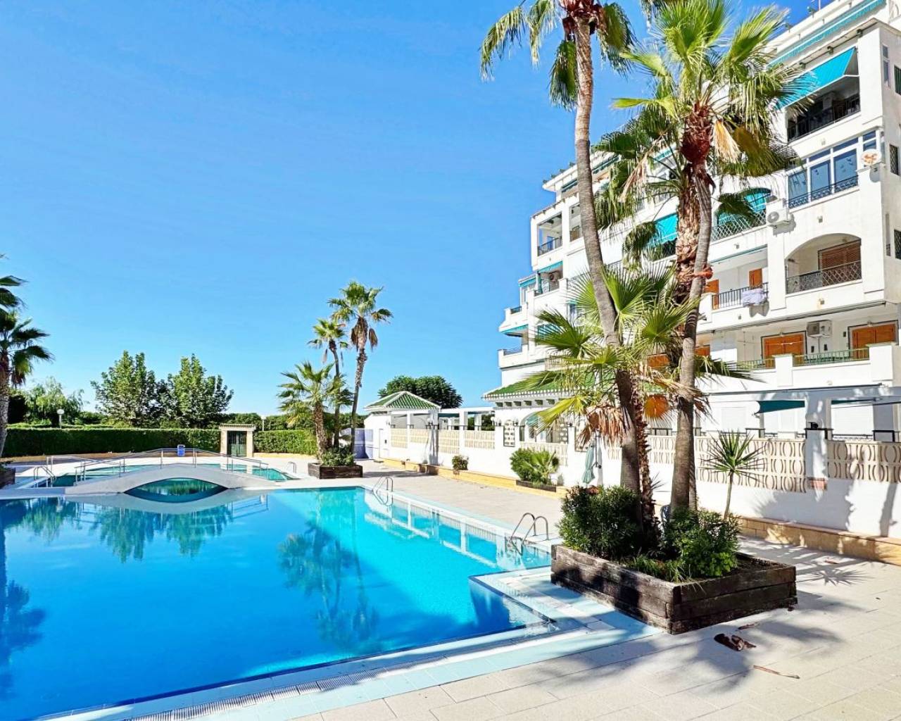 Resale - Apartments - Torrevieja - La Mata