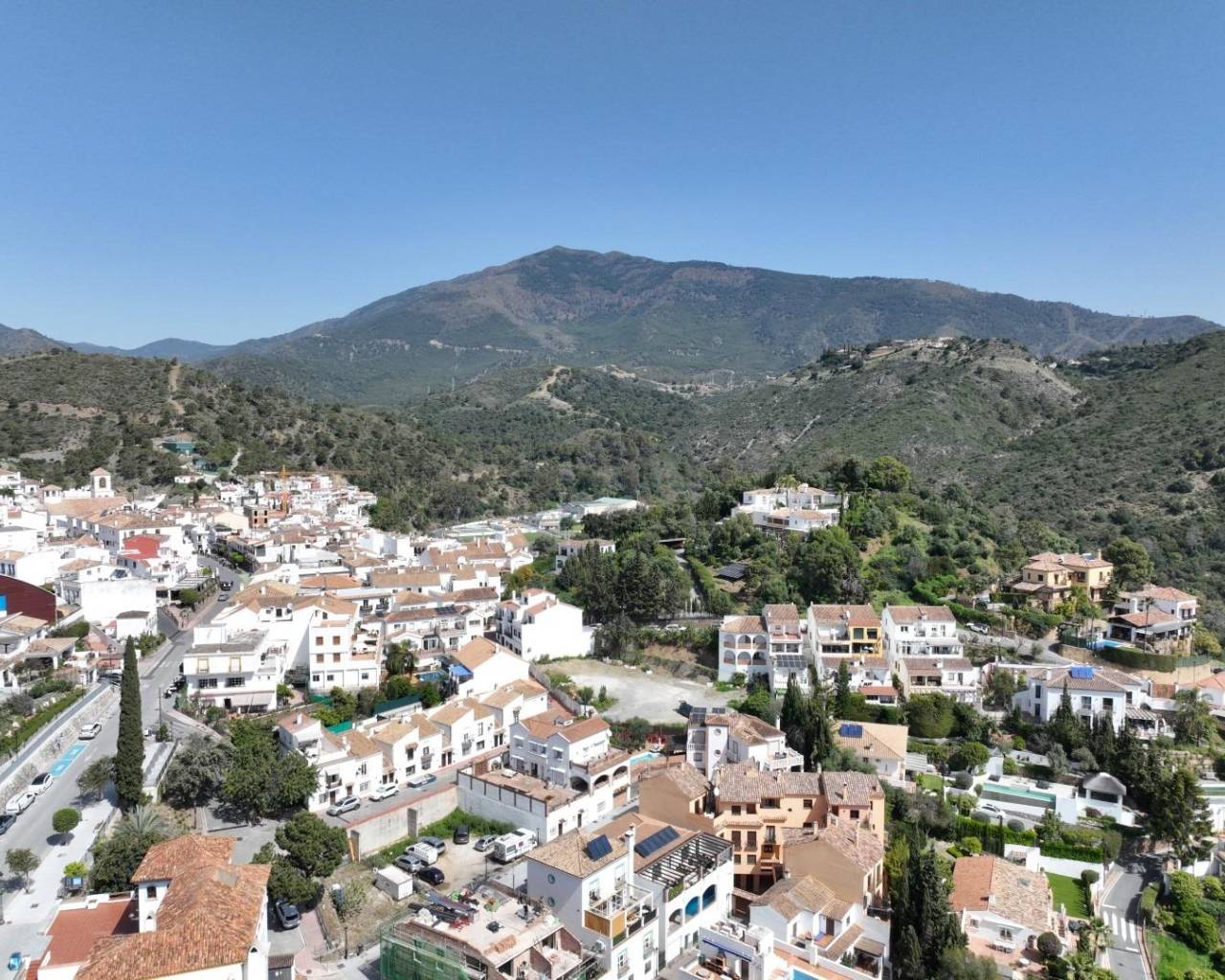 Nueva construcción  - Apartamentos - Benahavís - pueblo