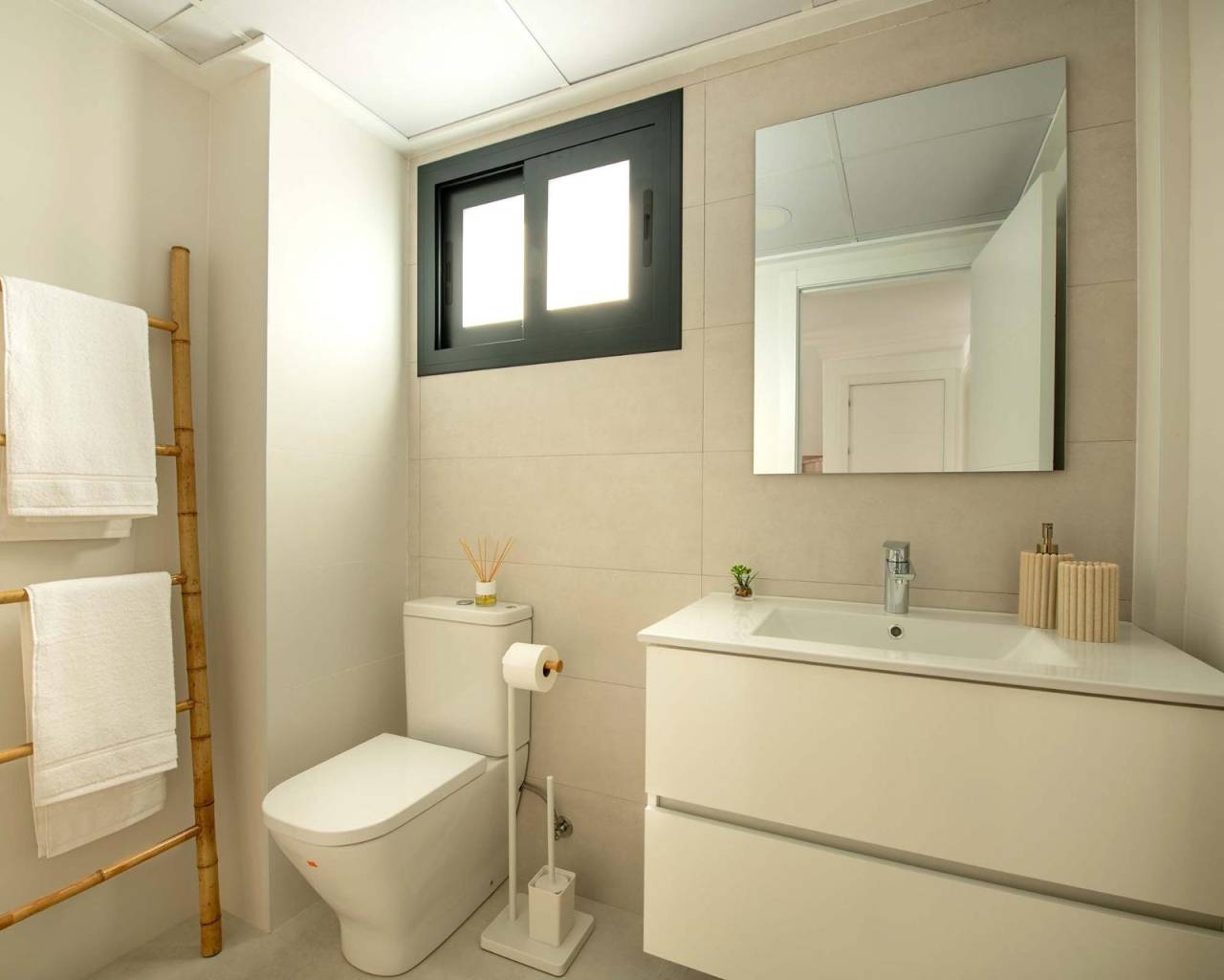 New Build - Bungalow  / Townhouse - Cox - San Fernando