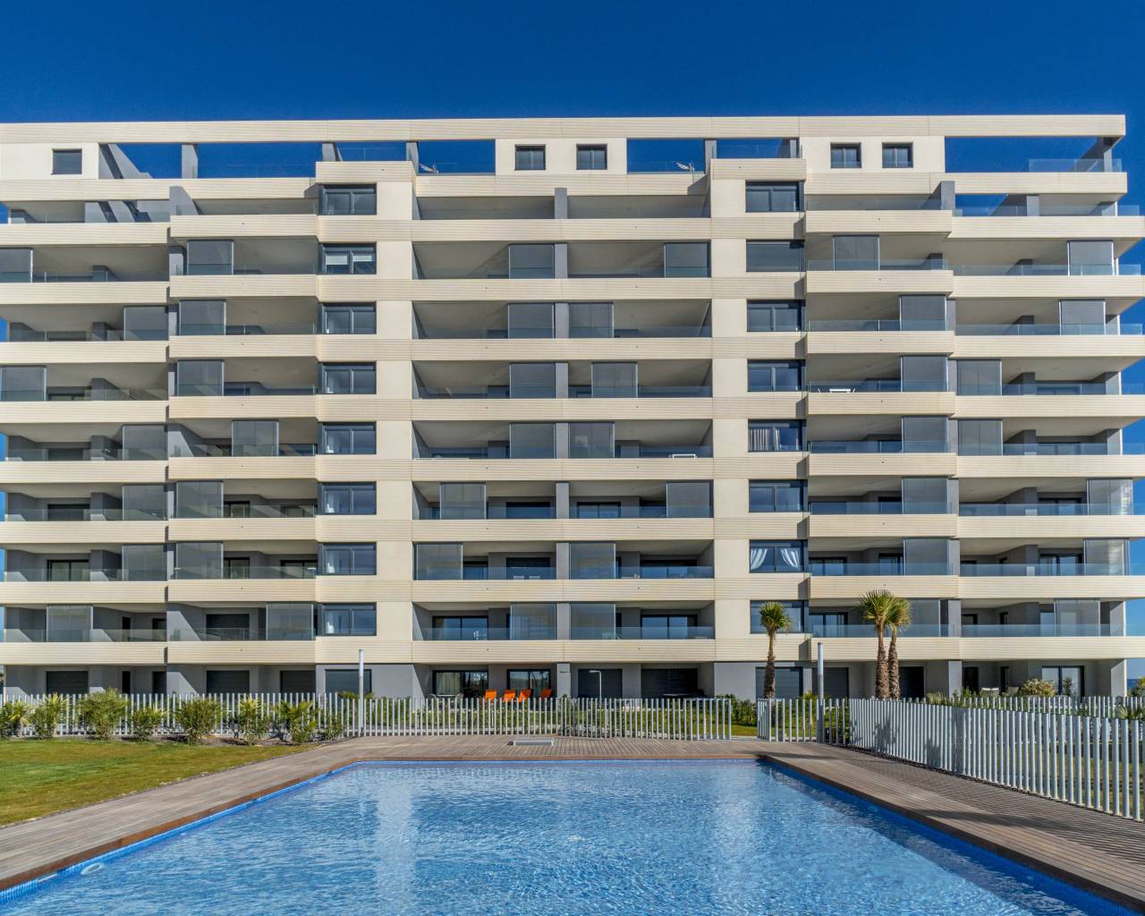 Resale - Apartments - Torrevieja - Punta Prima