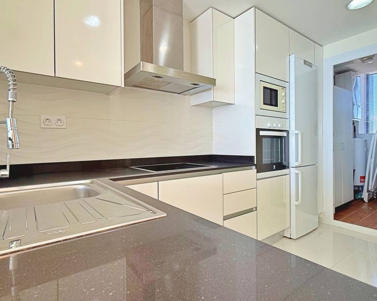 Resale - Apartments - Torrevieja - Punta Prima