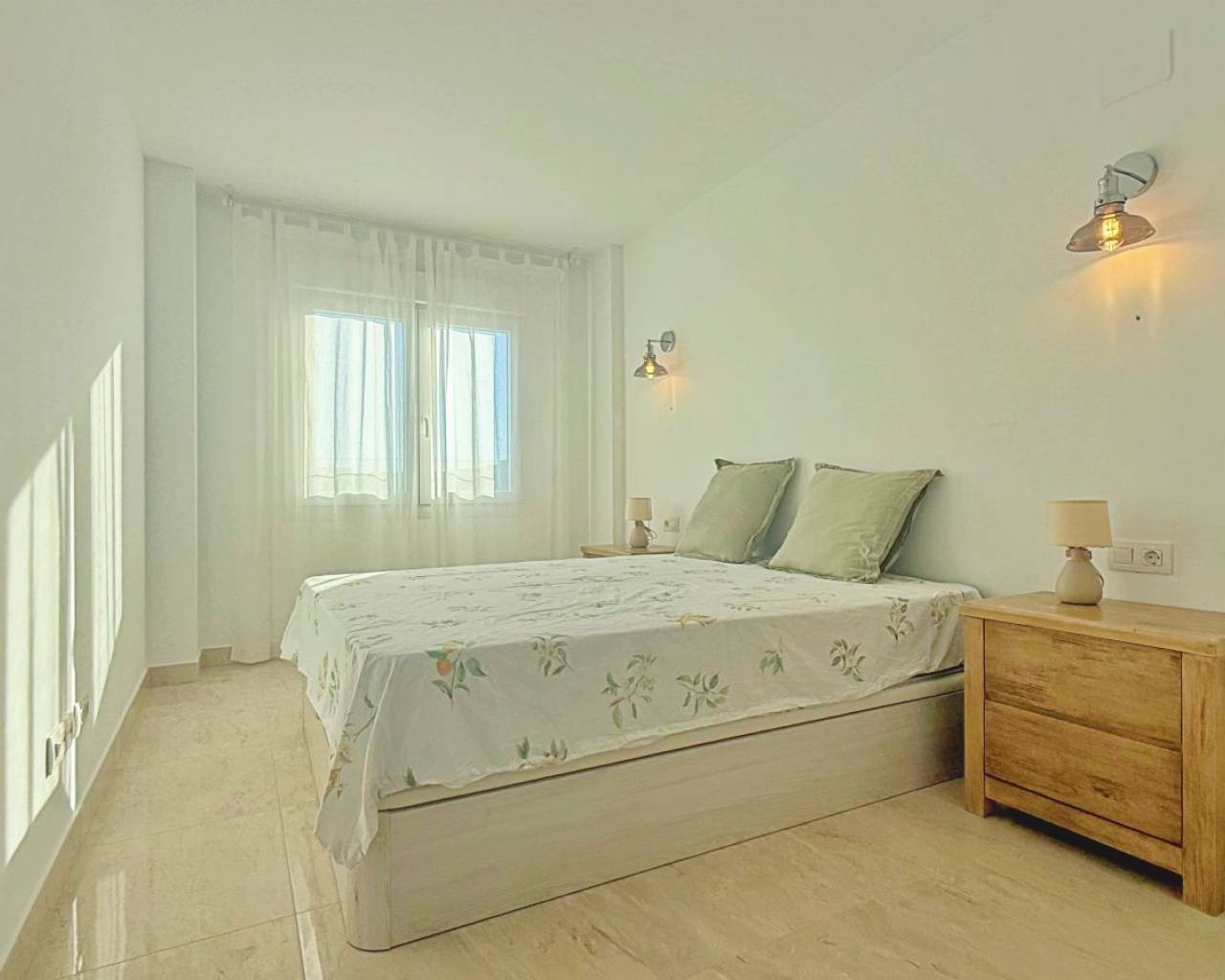 Resale - Apartments - Torrevieja - Punta Prima