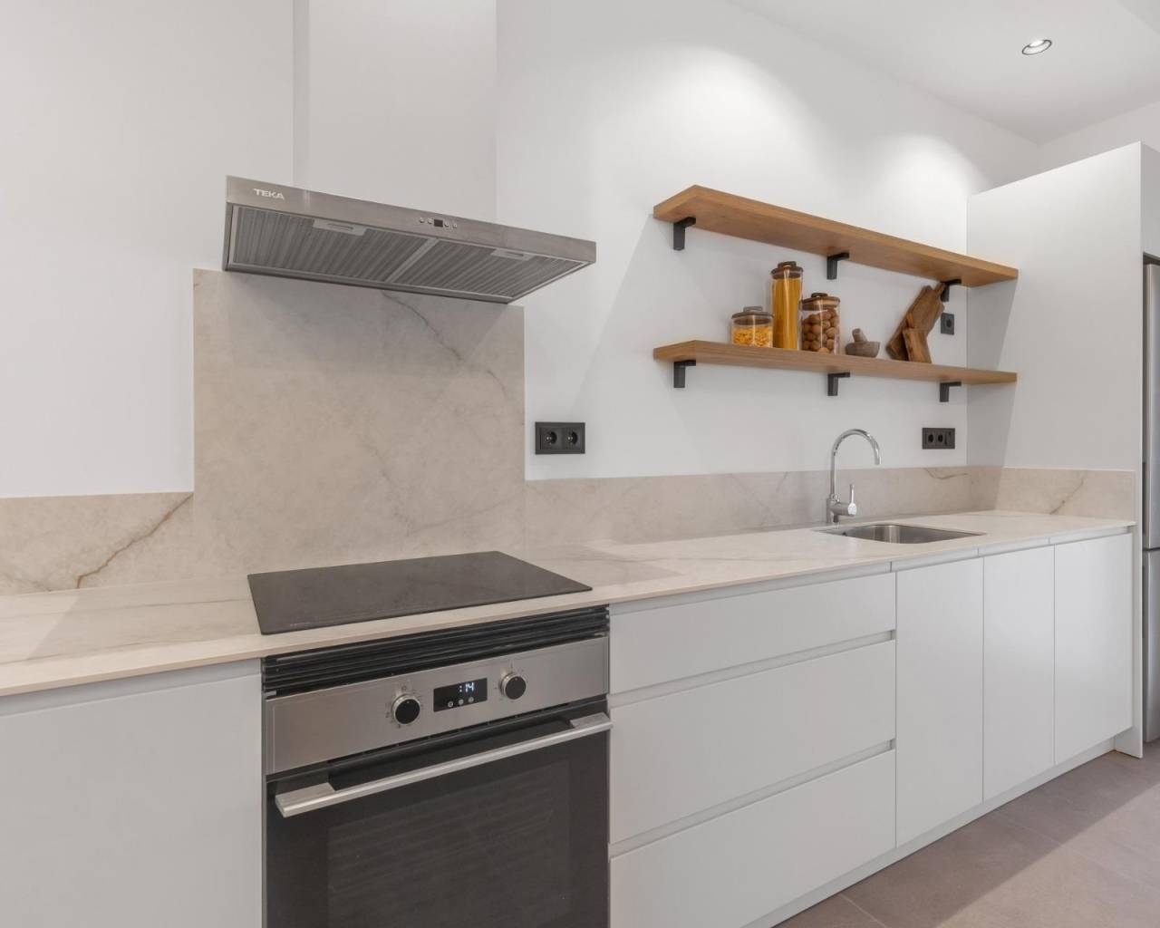 Nueva construcción  - Apartamentos - Torrevieja - Playa Los Naufragos