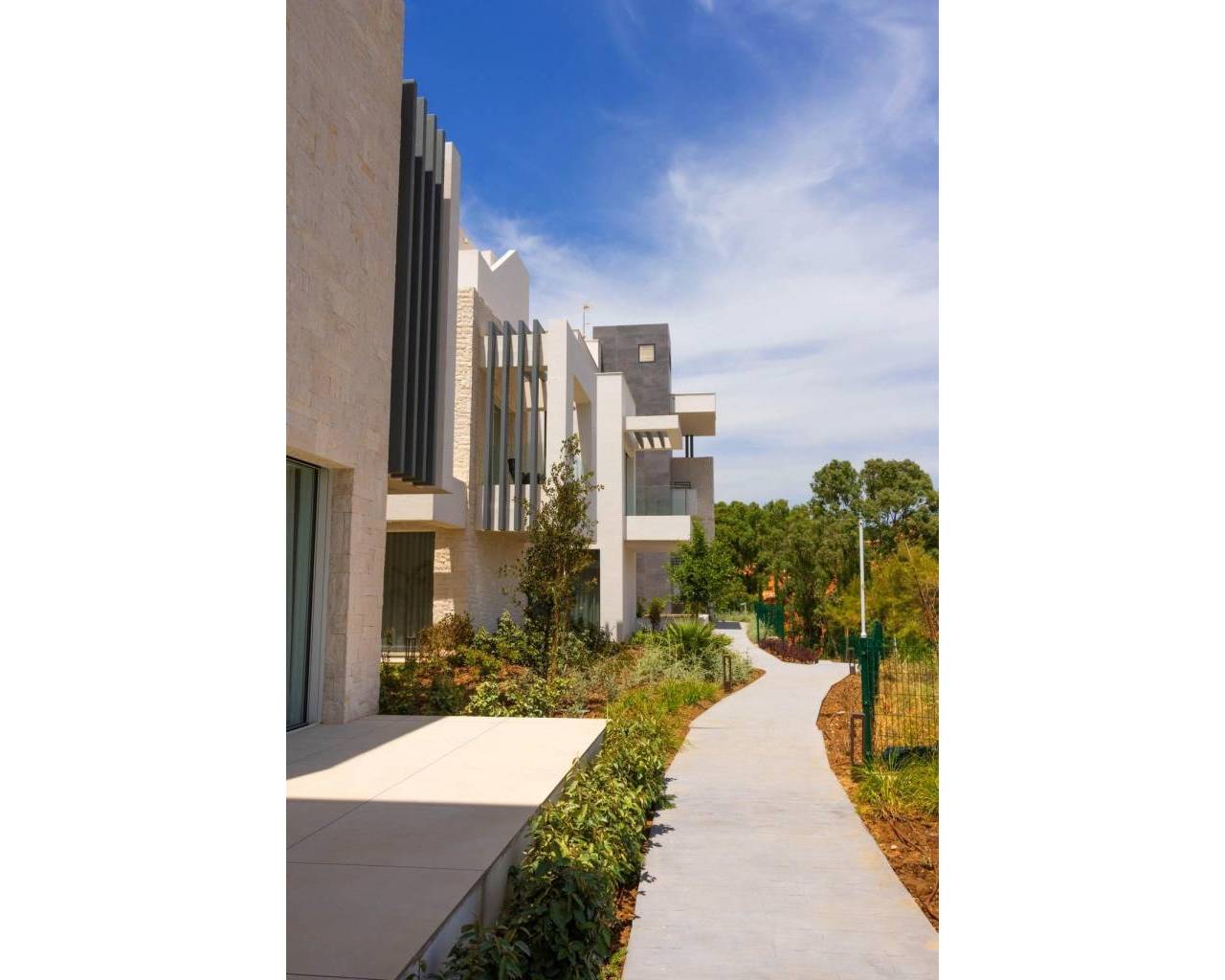 Nueva construcción  - Apartamentos - Ojen - El Soto De Marbella