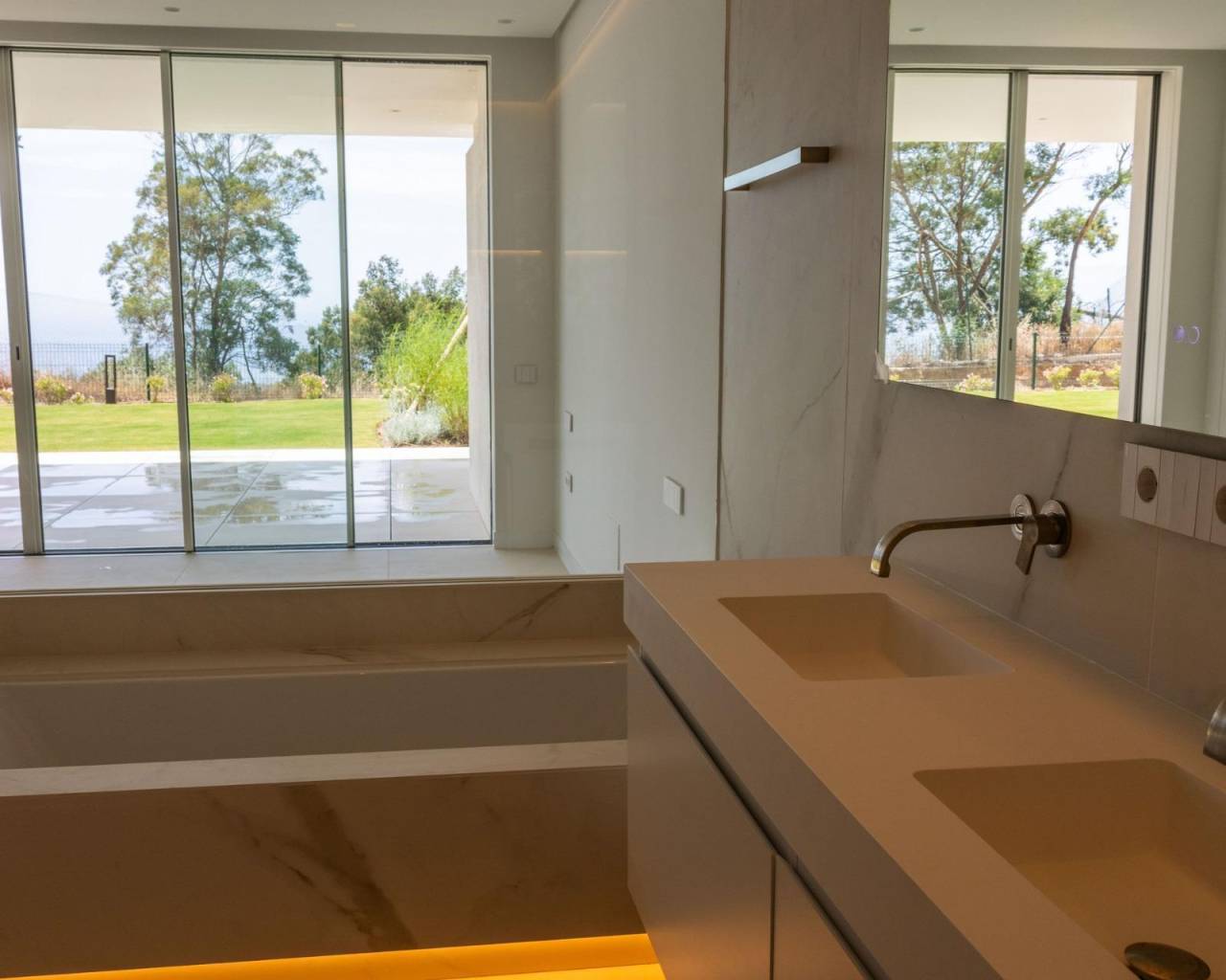 Nueva construcción  - Apartamentos - Ojen - El Soto De Marbella
