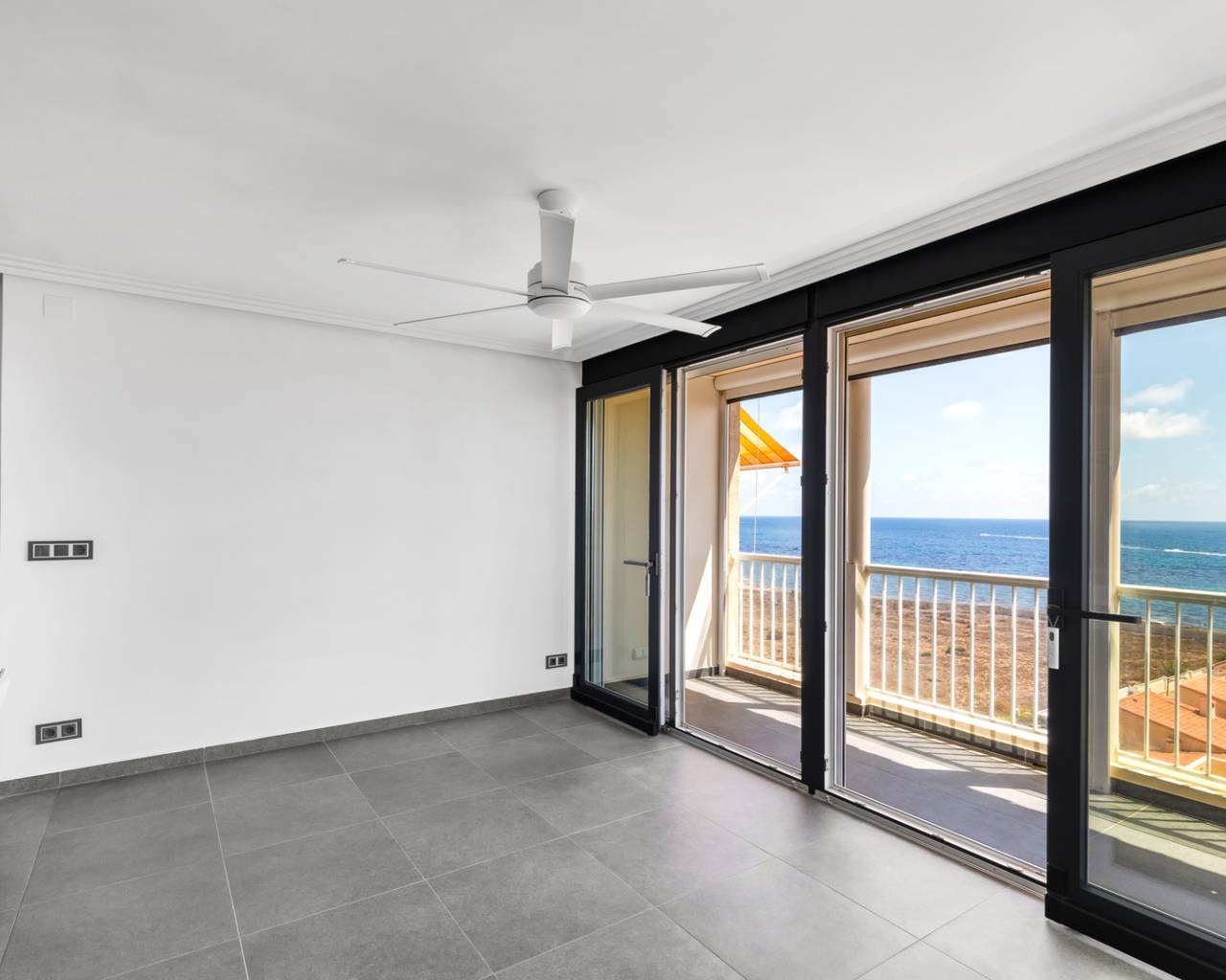 Resale - Apartments - Torrevieja - Rocio del Mar