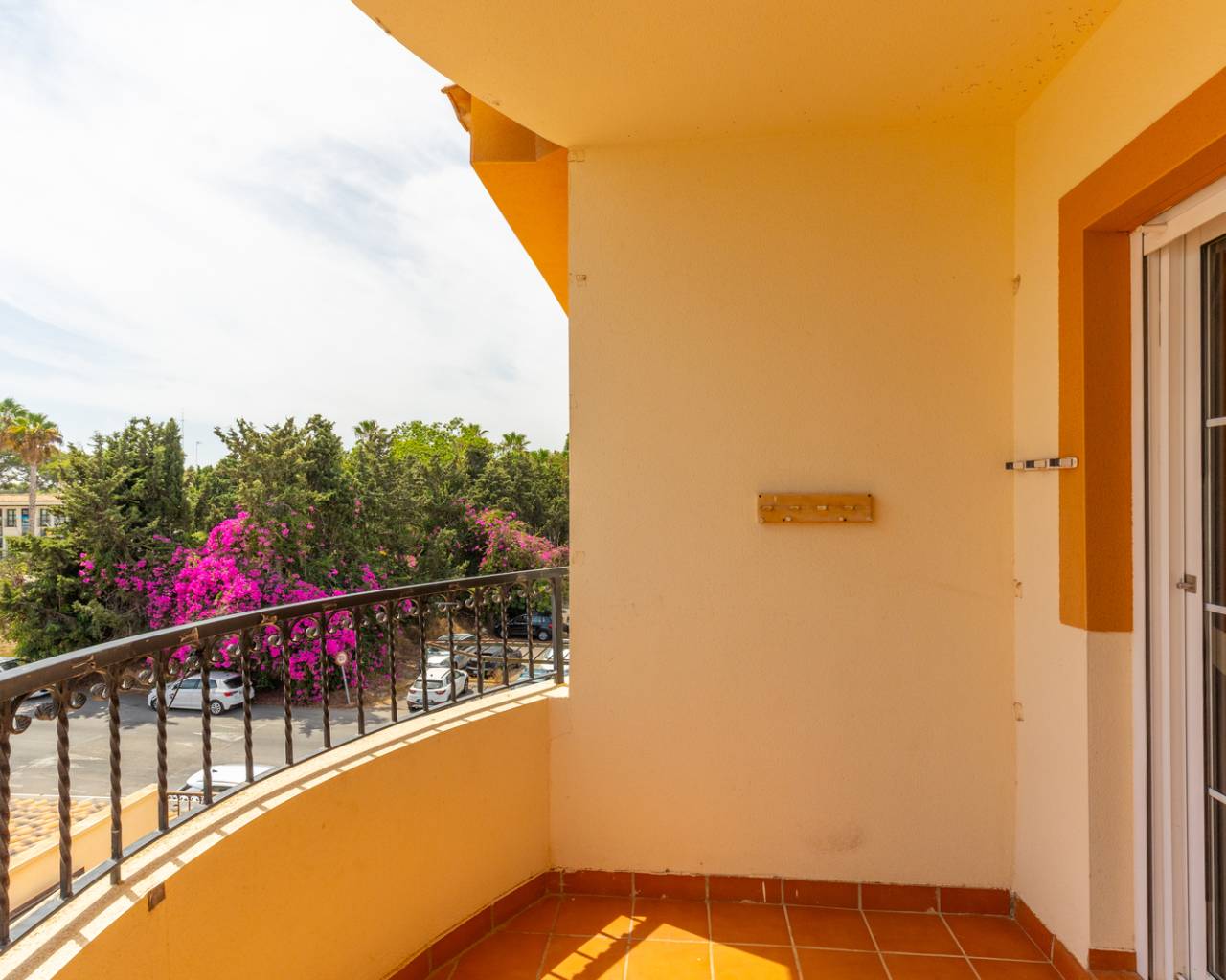 Resale - Apartments - Orihuela - Villamartin