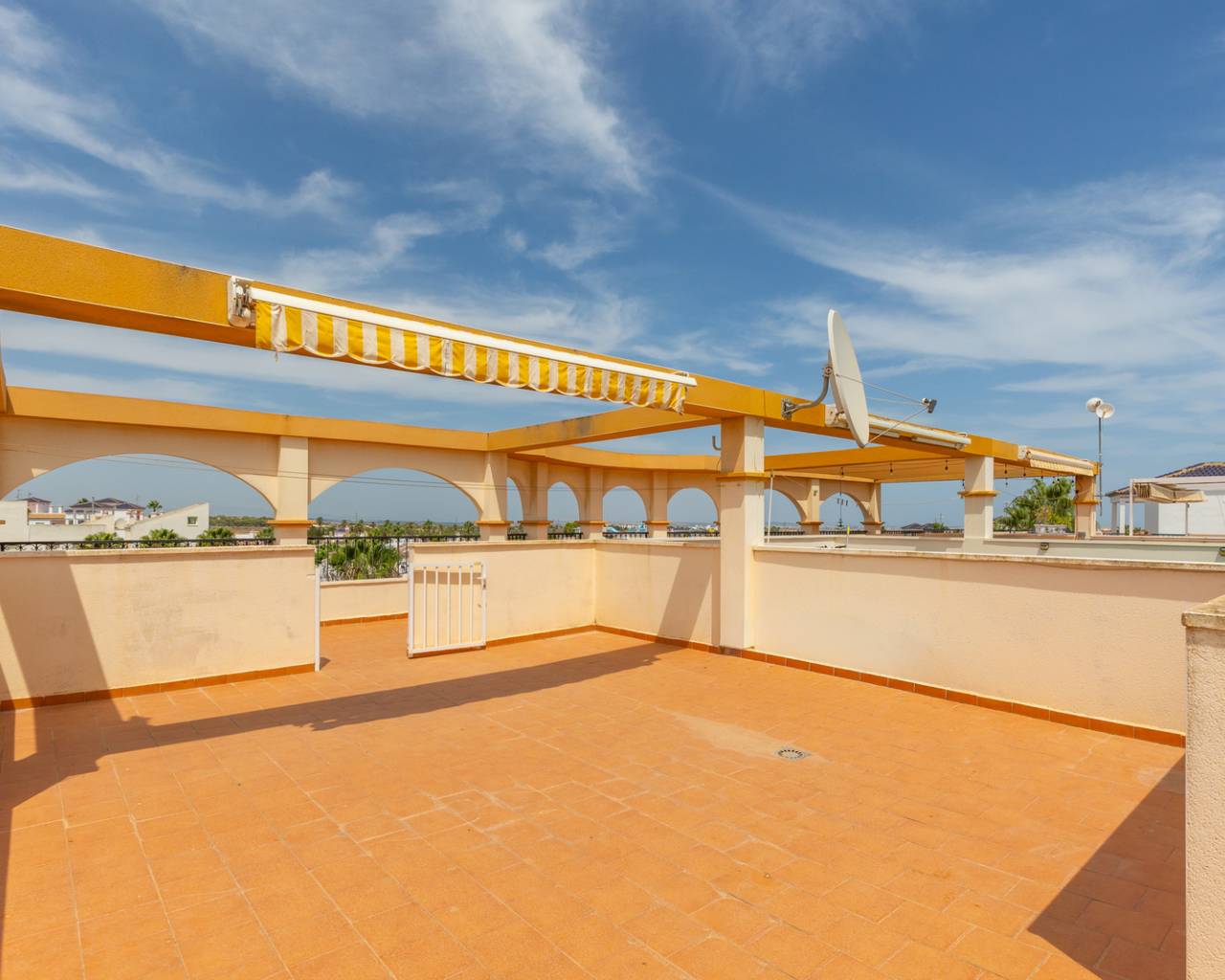 Resale - Apartments - Orihuela - Villamartin
