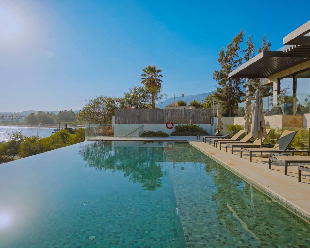 Nueva construcción  - Apartamentos - Estepona - Playa del Cristo